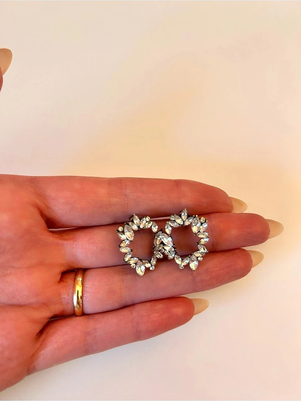 Floral Crystal Earrings in Gold Like New